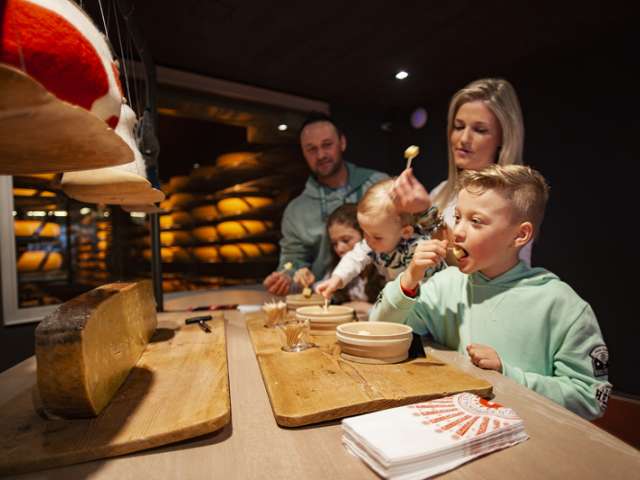 Königsweg - Emmentaler Schaukäserei