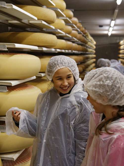 Käsekeller Führungen Langnau